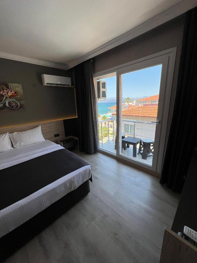 Grand Faik Hotel Кешме Экстерьер фото