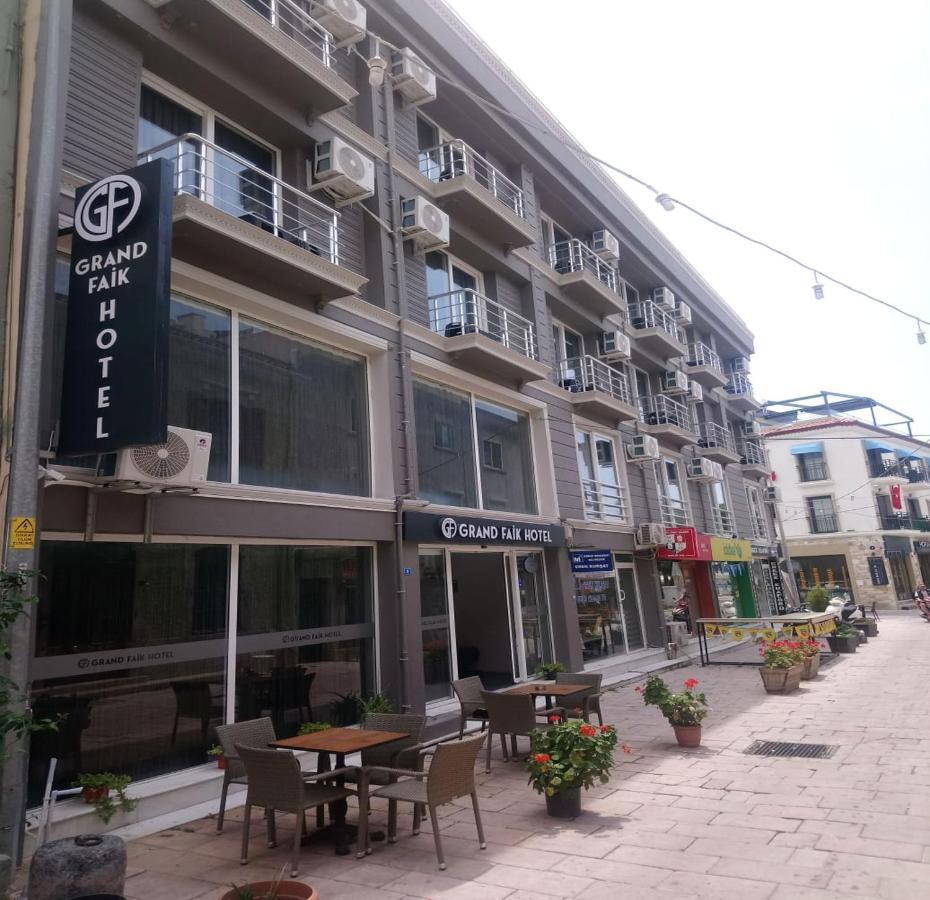 Grand Faik Hotel Кешме Экстерьер фото