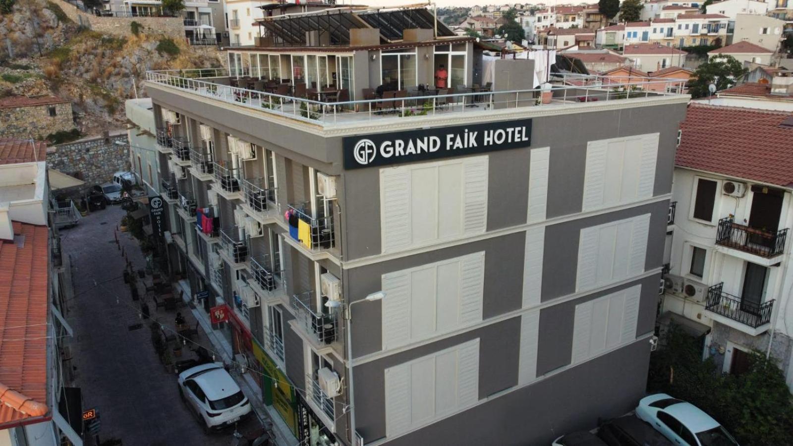 Grand Faik Hotel Кешме Экстерьер фото